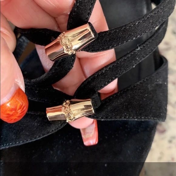 🖤SOLD!🖤Authentic Gucci Strappy Heels - Picture 4 of 10